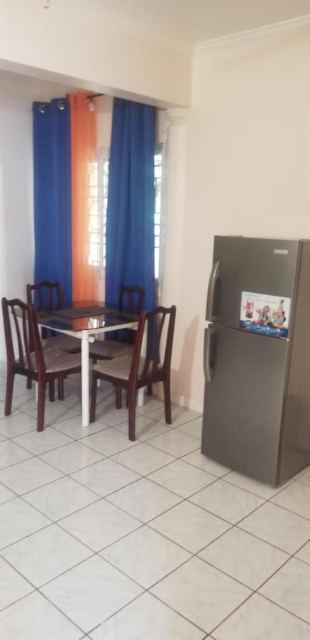 Wizzy Apartment Ocho Rios Ngoại thất bức ảnh